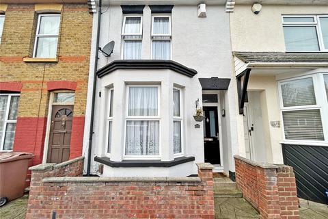 2 bedroom terraced house for sale, King William Road, Gillingham, Kent, ME7