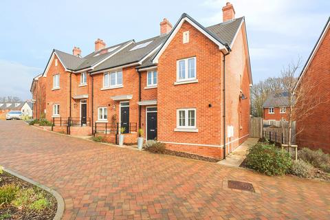 3 bedroom end of terrace house for sale, Highwood Avenue, Eastleigh, Hampshire, SO50