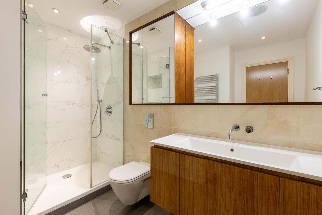 Master Bedroom Ensuite