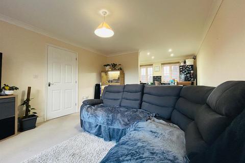 2 bedroom flat for sale, Webbers Way, Devon EX16