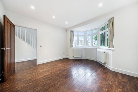 3 bedroom semi-detached house for sale, Kidbrooke Park Road, London