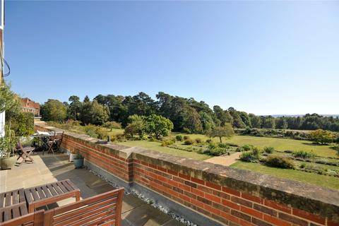 1 bedroom apartment to rent, Kings Drive, Midhurst, West Sussex, GU29