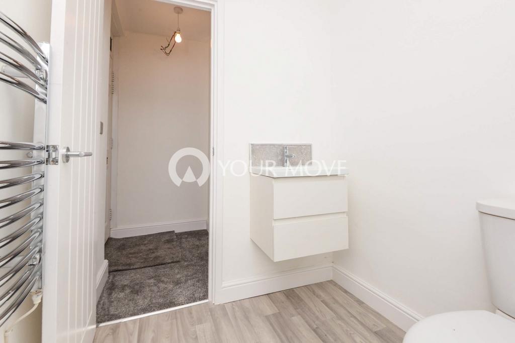 Bathroom/Shower Room