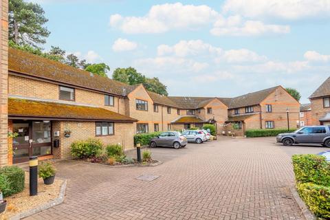 1 bedroom flat for sale, The Furlong, King Street, Tring