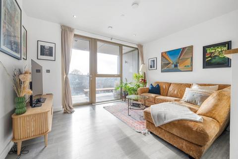 2 bedroom flat for sale, Stockwell Road, SW9