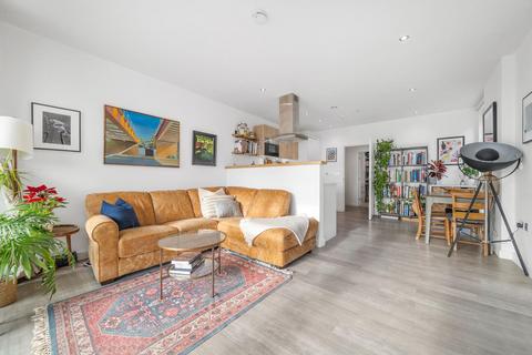 2 bedroom flat for sale, Stockwell Road, SW9