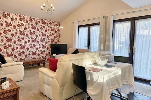 1 bedroom lodge for sale, Elwy Valley Lodges, Llangernyw, Abergele, LL22 8PP