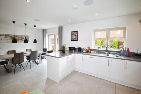 5 bedroom detached house for sale, Maitland Road, Swadlincote DE12