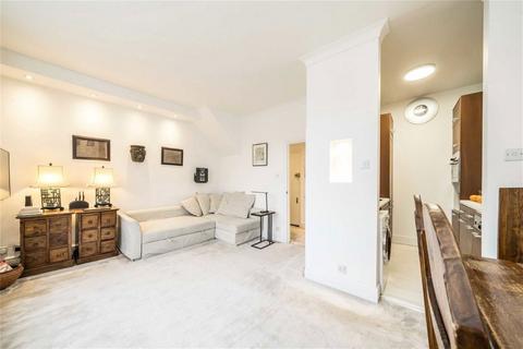 1 bedroom flat for sale, Palace Gardens Terrace, London W8