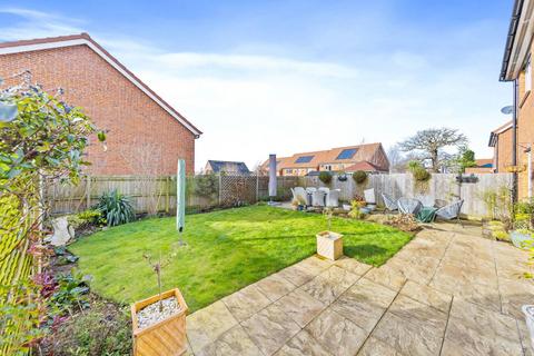 4 bedroom detached house for sale, Rook Close, Kettering NN15