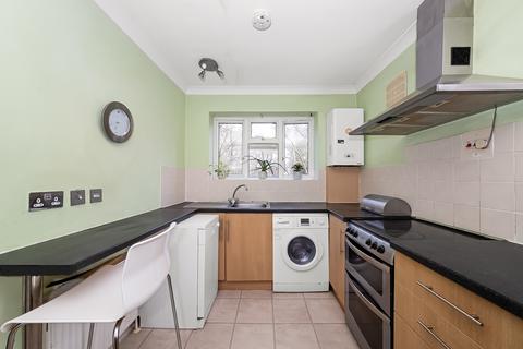 2 bedroom flat for sale, Willow House, Bromley Road, Bromley, BR2