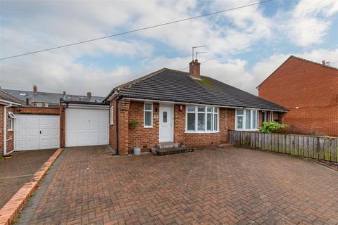 2 bedroom semi-detached bungalow for sale, Halton Drive, Wideopen, Newcastle Upon Tyne, NE13