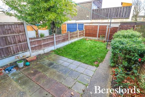 94 Tamarisk Road, South Ockendon, RM15 6HX