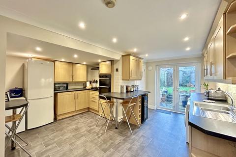 3 bedroom end of terrace house for sale, City Road, Littleport, Ely, Cambridgeshire