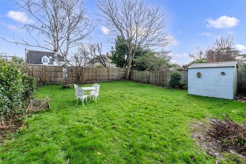 2 bedroom flat for sale, Pembroke Avenue, Worthing, West Sussex, BN11