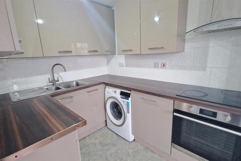 1 bedroom flat to rent, Grange Terrace, Leeds