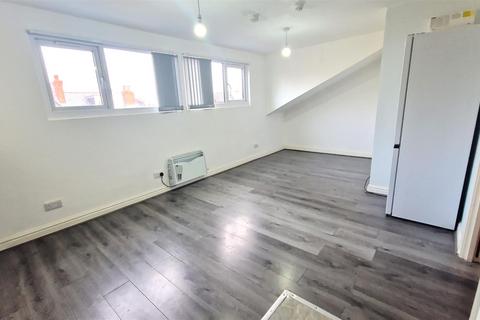 1 bedroom flat to rent, Grange Terrace, Leeds