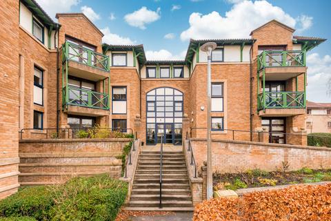 2 bedroom ground floor flat for sale, 3/7 North Werber Park, EDINBURGH, EH4 1SY