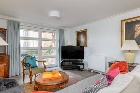 2 bedroom ground floor flat for sale, 3/7 North Werber Park, EDINBURGH, EH4 1SY