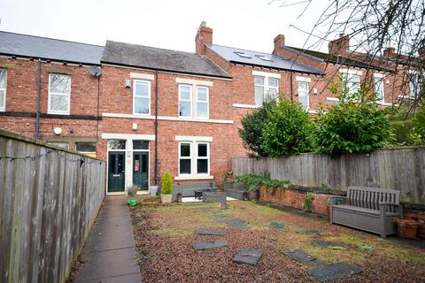 3 bedroom terraced house for sale, Earls Drive, Low Fell