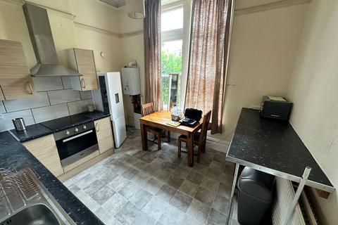 4 bedroom ground floor flat to rent, 30 Woodstock Road, Woodstock Road, Bristol BS6