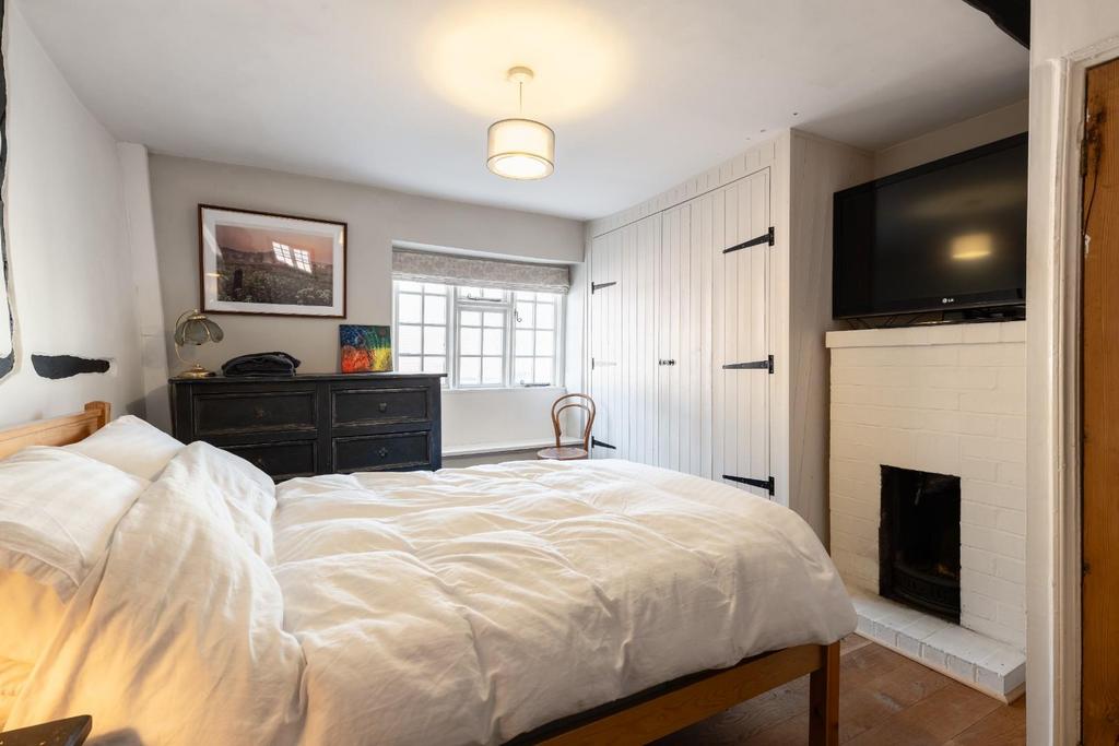 Bedrooms-8.jpg