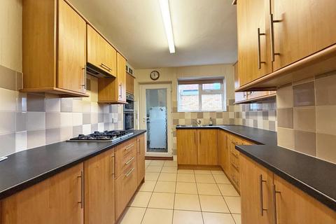 2 bedroom semi-detached bungalow for sale, Stokesay Avenue, Heath Farm, Shrewsbury