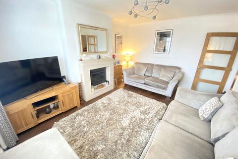 9 Clough Road, Shaw, Oldham, OL2 8QD