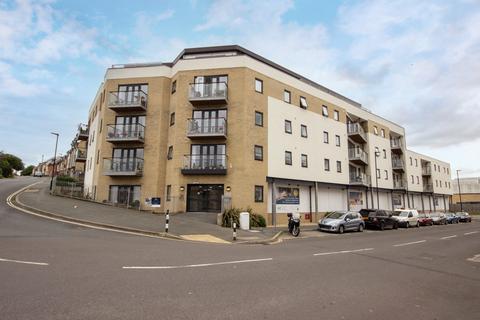 2 bedroom flat for sale, Princess Court, East Cowes