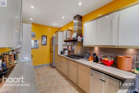 undefined, Quadrant Road, THORNTON HEATH