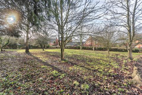 4 bedroom detached house for sale, Middleton Road, Oswestry, SY11