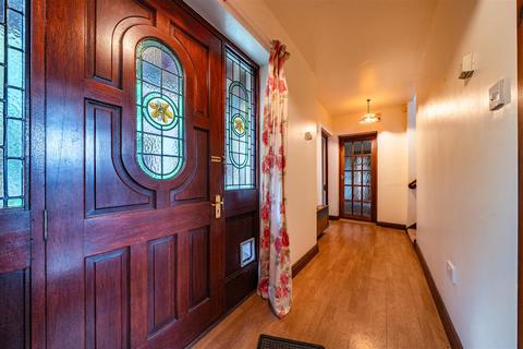 4 bedroom detached house for sale, Middleton Road, Oswestry, SY11