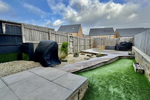 4 Glatton Drive, Oakworth, Keighley, BD22 7FD