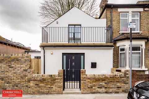 2 bedroom end of terrace house for sale, Lorne Road, Walthamstow