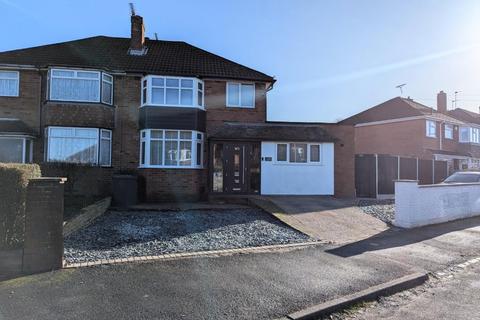 132 Wombourne Park, Wombourne, Wolverhampton, WV5 0LY
