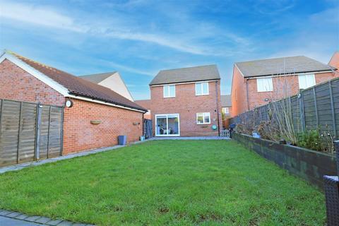 47 Orchard Way, Boreham, Chelmsford, CM3 3GQ