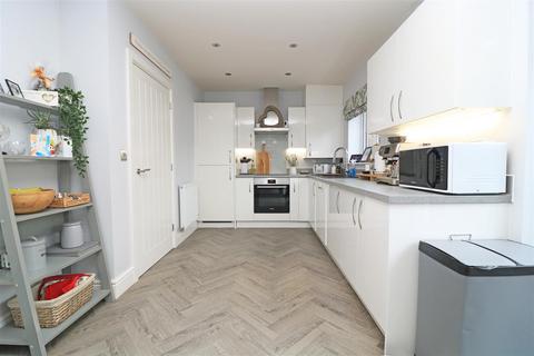 47 Orchard Way, Boreham, Chelmsford, CM3 3GQ