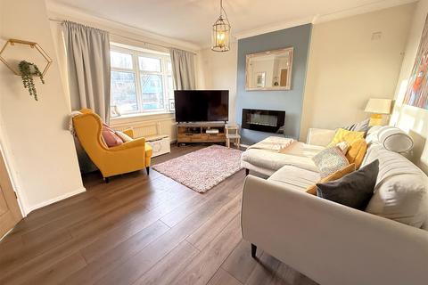 41 Beckingthorpe Drive, Bottesford, Nottingham, NG13 0DN