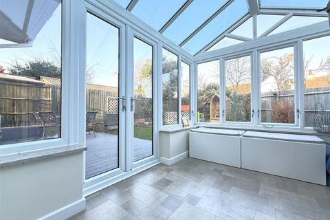 41 Beckingthorpe Drive, Bottesford, Nottingham, NG13 0DN