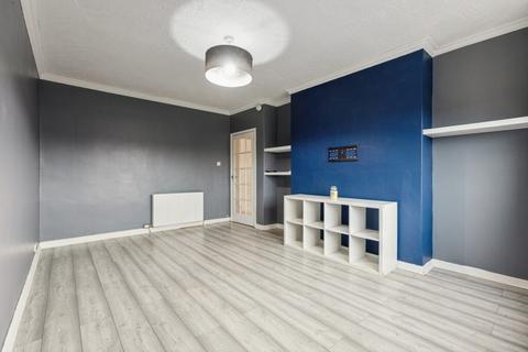 3 bedroom flat for sale, Friarton Road, Merrylee, Glasgow