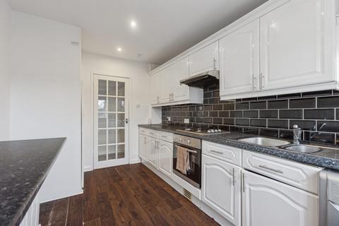 3 bedroom flat for sale, Friarton Road, Merrylee, Glasgow