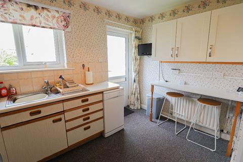 2 bedroom bungalow for sale, Slyne, Lancaster LA2