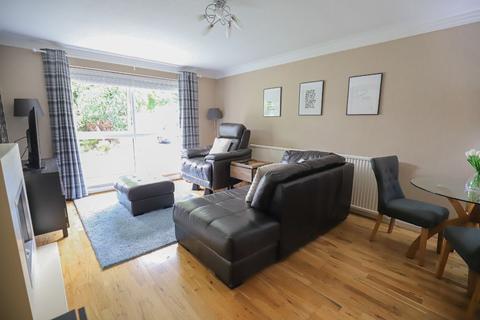 2 bedroom flat for sale, Broadway, Morecambe LA4