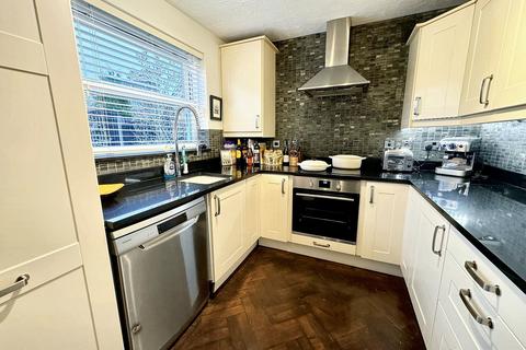 22 Billberry Close, Whitefield, Manchester, M45 8BL