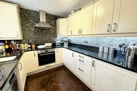 22 Billberry Close, Whitefield, Manchester, M45 8BL
