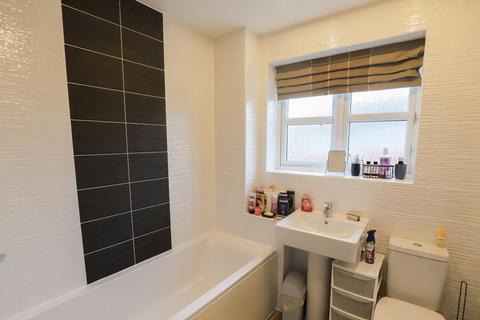 47 Brambling Drive, Heysham, Morecambe, LA3 2LH