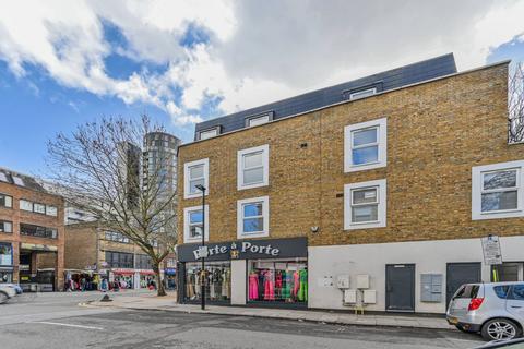 2 bedroom flat to rent, Fonthill Road, Finsbury Park, London, N4