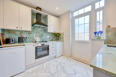 3 bedroom semi-detached house to rent, Bentworth Road, Shepherd's Bush, London, W12