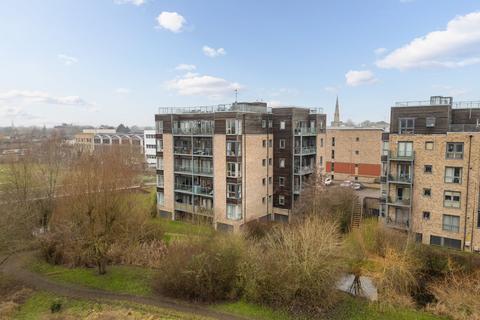 2 bedroom flat for sale, Fitzgerald Place, Cambridge, CB4