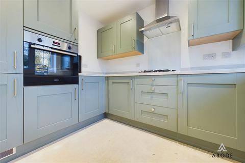 3 bedroom townhouse to rent, Nicholson Road, Stoke-On-Trent ST10